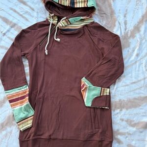 AMPERSAND AVE Burgundy and Striped DoubleHood